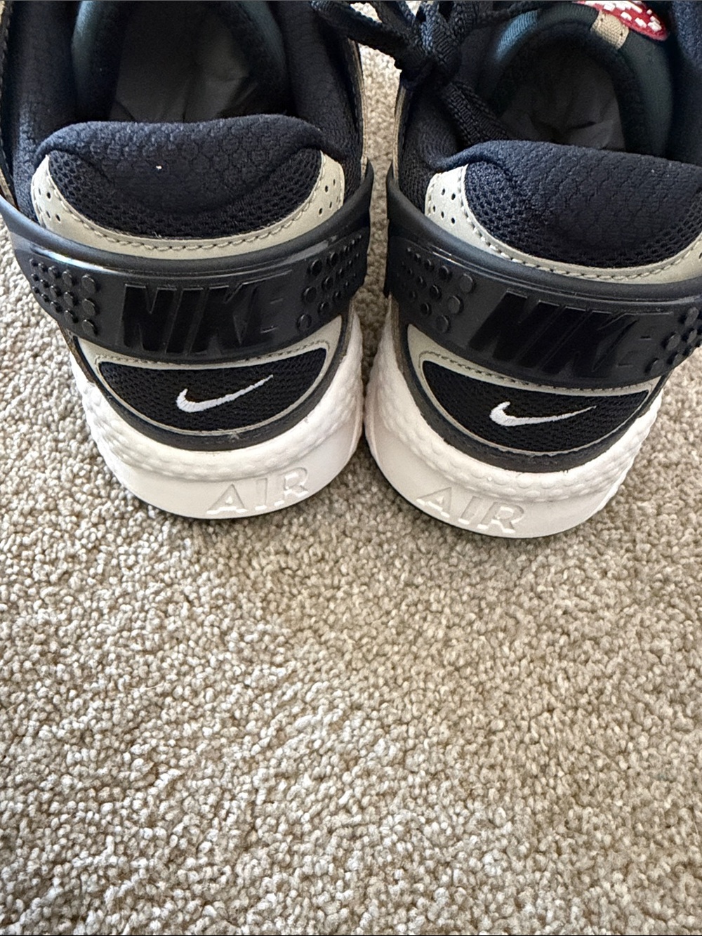 Nike Sneakers in Black, Gray & White - Picture 2 of 4